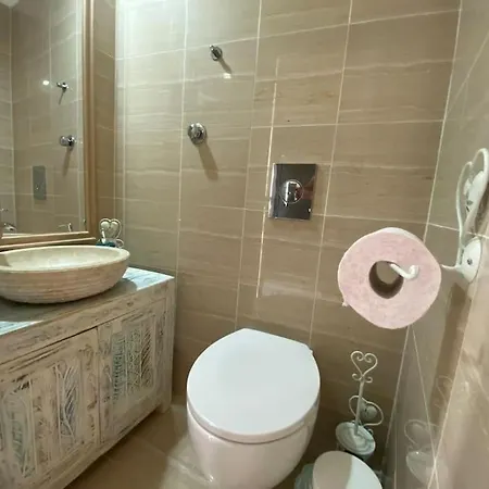 Cozy Sea View Studio With Private Rooftop, Balcony, Bbq In The Old Town