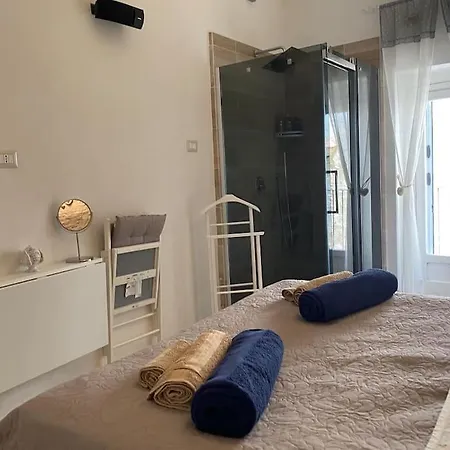 Cozy Sea View Studio With Private Rooftop, Balcony, Bbq In The Old Town Apartment