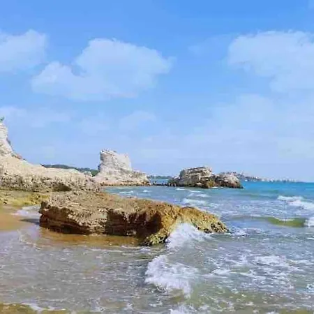 Apartment Cozy Sea View Studio With Private Rooftop, Balcony, Bbq In The Old Town