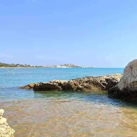 Cozy Sea View Studio With Private Rooftop, Balcony, Bbq In The Old Town Apartment Vieste