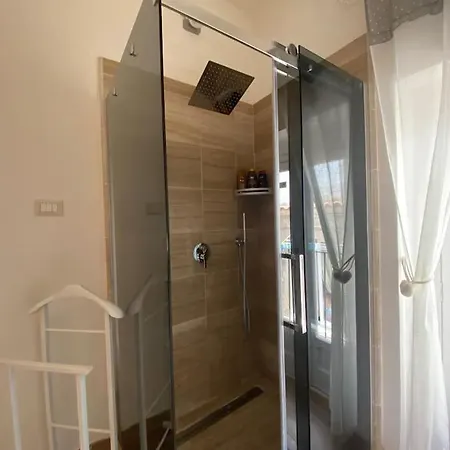 Cozy Sea View Studio With Private Rooftop, Balcony, Bbq In The Old Town * Vieste