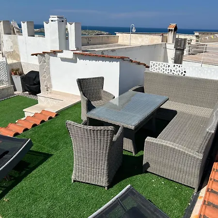 Cozy Sea View Studio With Private Rooftop, Balcony, Bbq In The Old Town