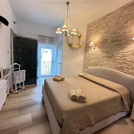 Cozy Sea View Studio With Private Rooftop, Balcony, Bbq In The Old Town Apartment *